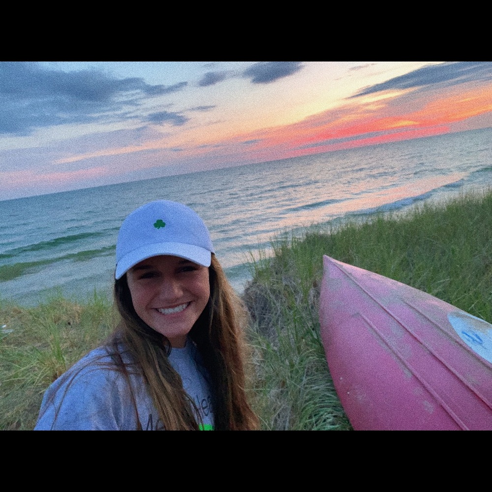 Meet your Posher, Lauren